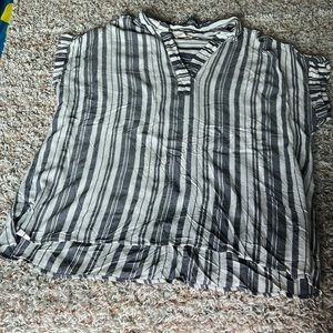 Jane and Delancey top